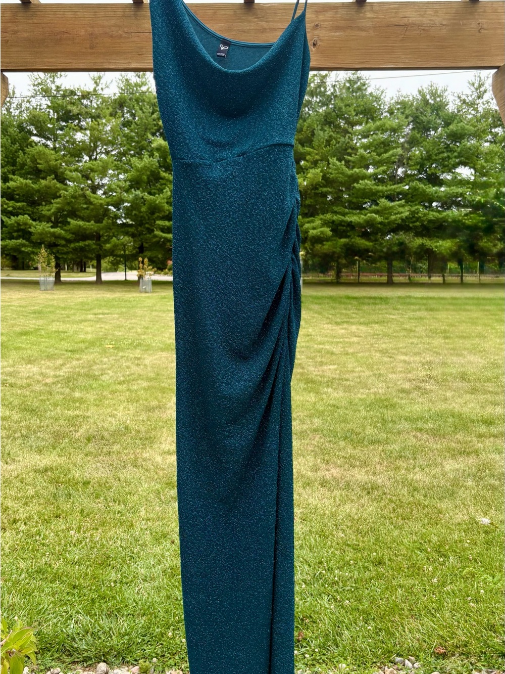 Women’s Teal Shimmering Evening/Homecoming Gown with Draped Side and Slit. SizeM